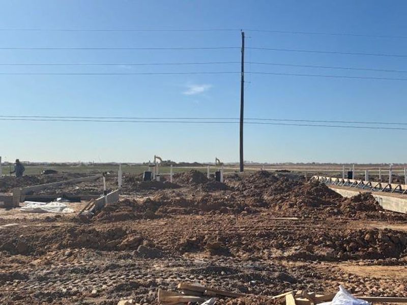 Site preparation for new homesites in Mirabella, Brookshire (Image 23).