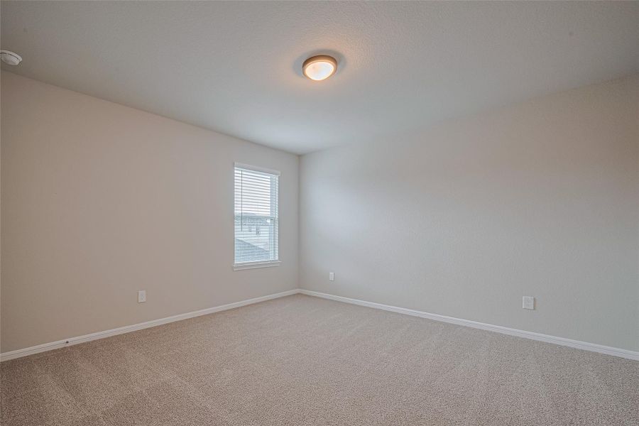 Spacious, unfurnished interior of a new home in La Segarra, Brookshire (Image 33).