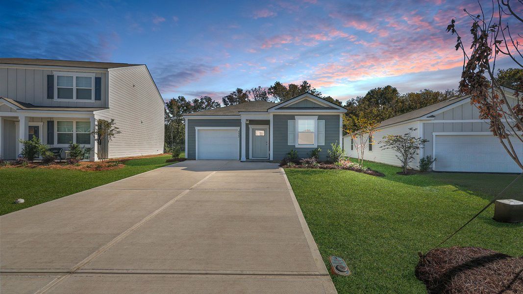 Image 28 of a home in The Oaks at Center Station.