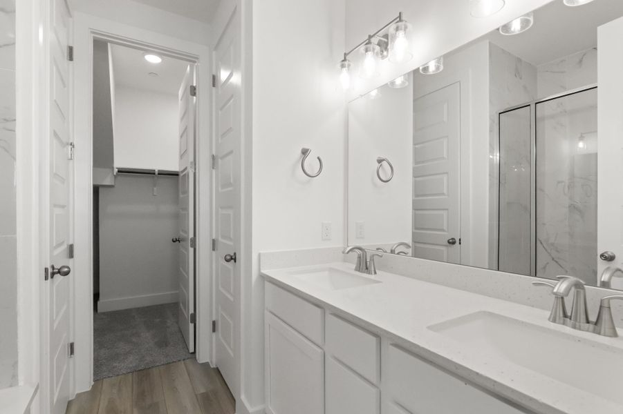 Furnished interior view inside a new home in Avery Centre, Round Rock (Image 10).