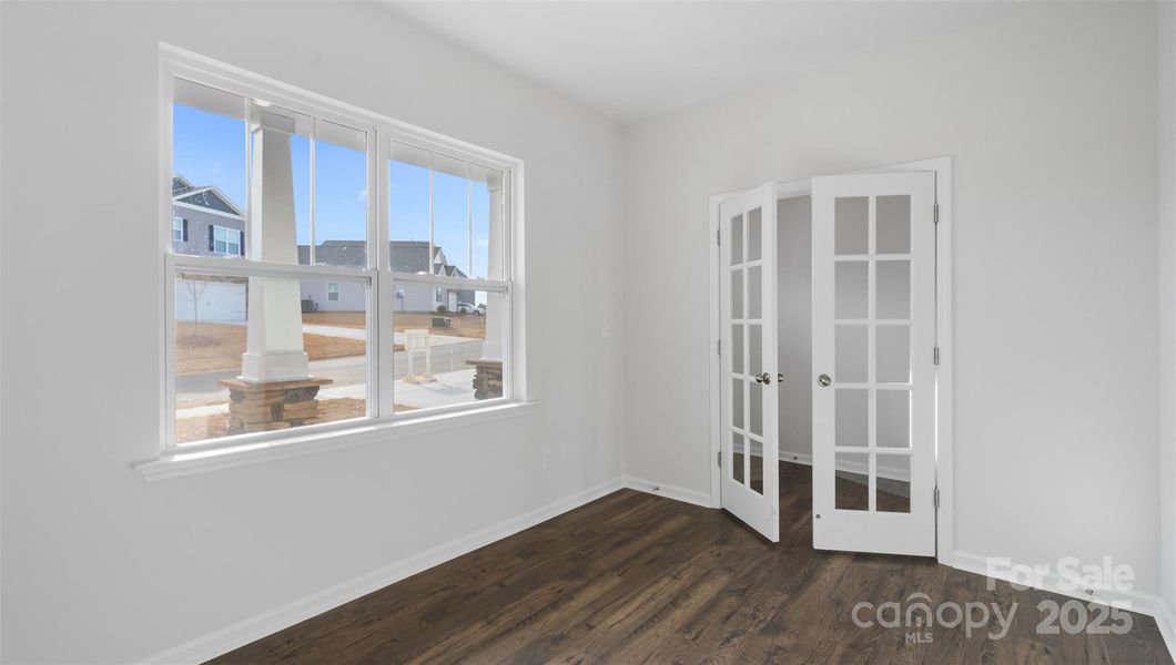 Photos are representative Photos are representative