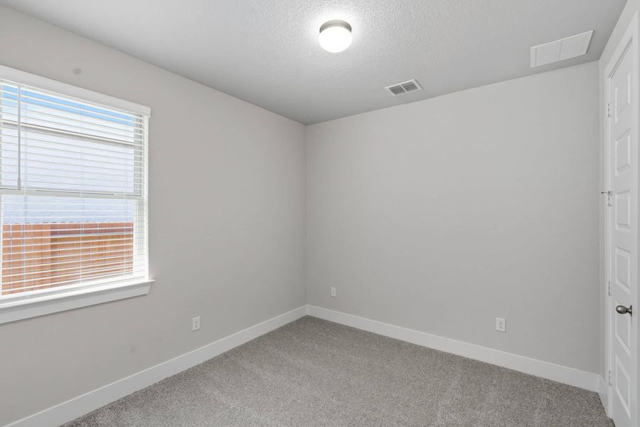 Spacious, unfurnished interior of a new home in Stillwater Ranch, San Antonio (Image 30). Spacious, unfurnished interior of a new home in Stillwater Ranch, San Antonio (Image 30).