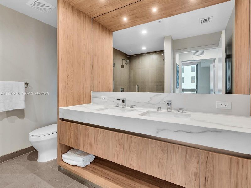 Image 44 of a home in .