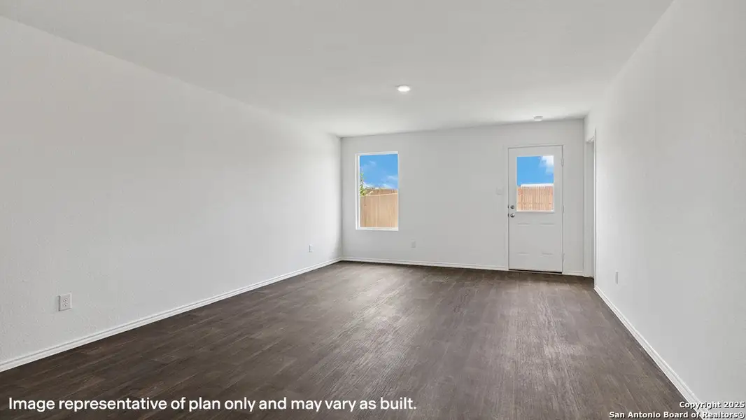 Spacious, unfurnished interior of a new home in Sereno Springs, Converse (Image 19). Spacious, unfurnished interior of a new home in Sereno Springs, Converse (Image 19).