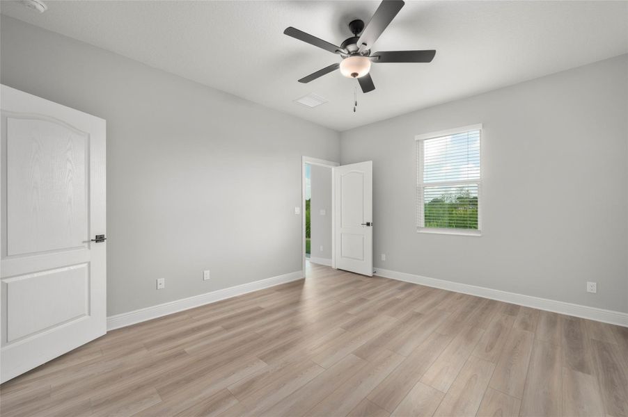 Spacious, unfurnished interior of a new home in Celebration Pointe, Fort Pierce (Image 13). Spacious, unfurnished interior of a new home in Celebration Pointe, Fort Pierce (Image 13).