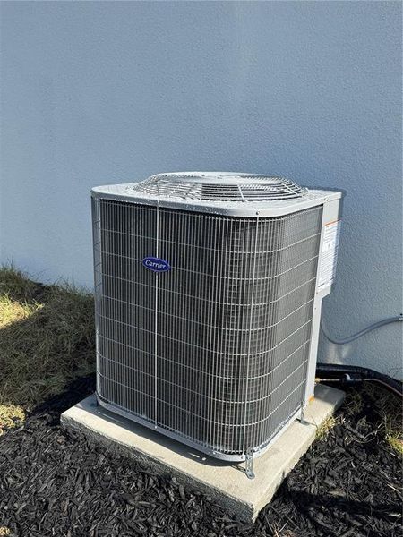 Condo located in Lake Wales, FL showcasing its design and architecture (Image 5). Condo located in Lake Wales, FL showcasing its design and architecture (Image 5).