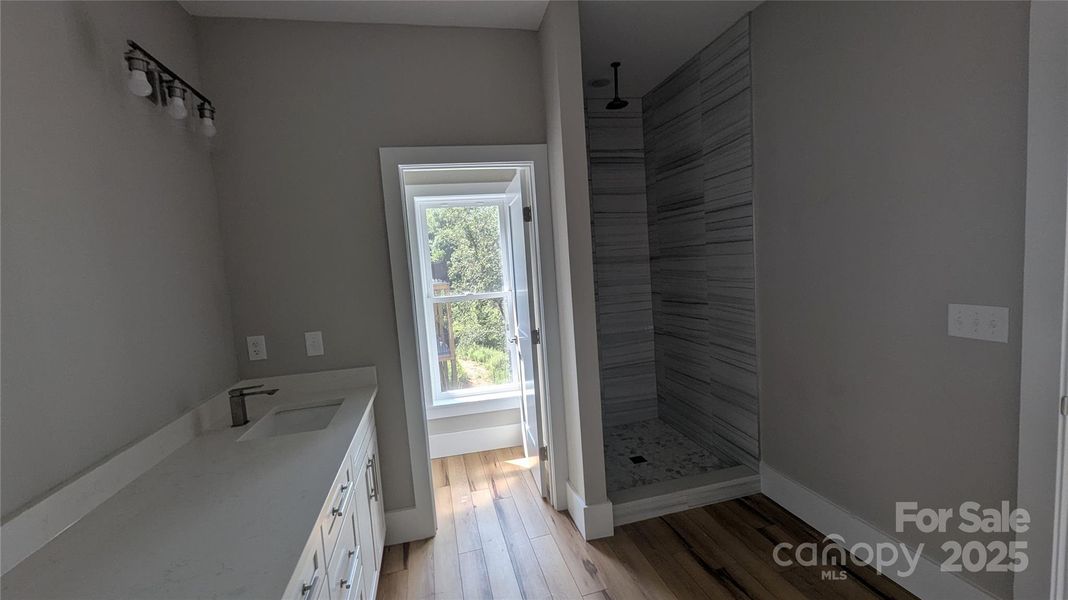 Image 19 of a home in .