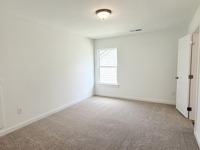 Spacious, unfurnished interior of a new home in Sutton’s Landing, Statham (Image 20). Spacious, unfurnished interior of a new home in Sutton’s Landing, Statham (Image 20).