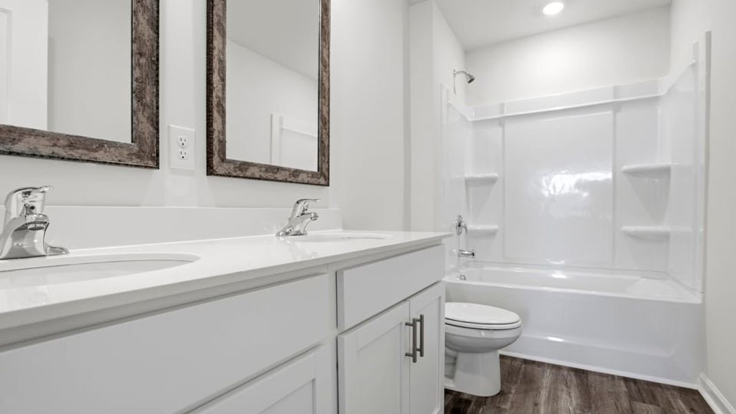 Image 36 of a home in Cedar Gap.