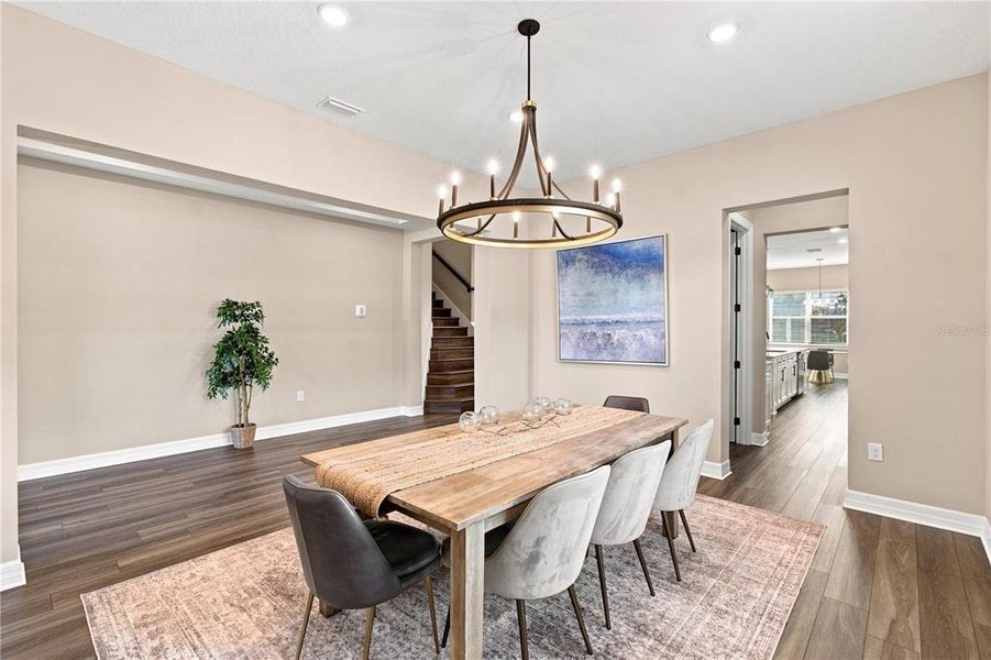 Furnished interior view inside a new home in , Winter Garden (Image 8).