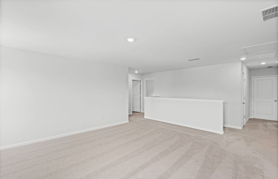 Spacious, unfurnished interior of a new home in Avery Ridge, Gainesville (Image 29). Spacious, unfurnished interior of a new home in Avery Ridge, Gainesville (Image 29).