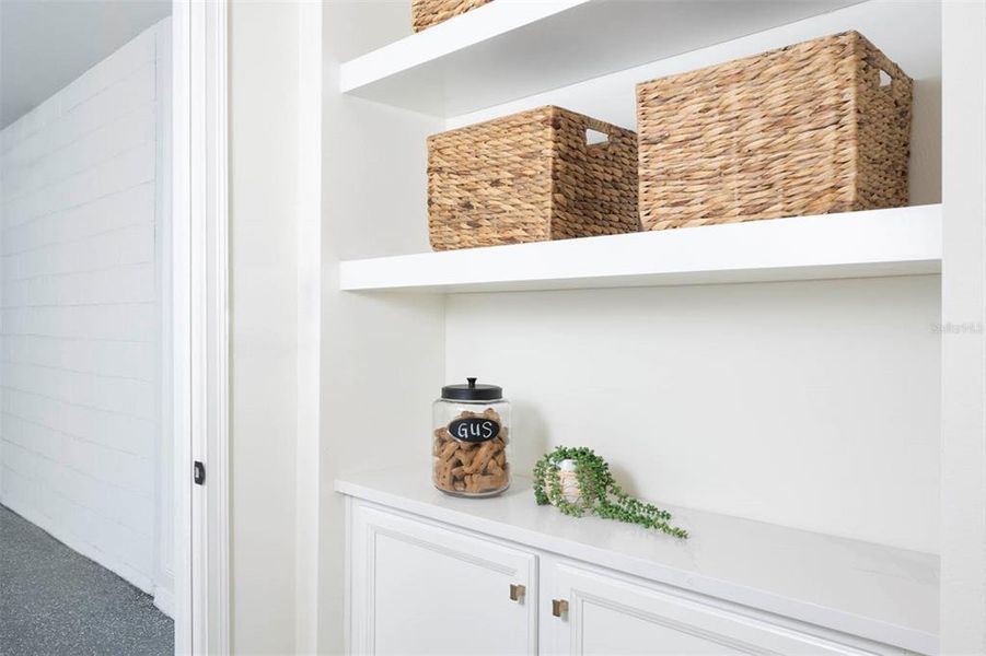 Close-up of interior finishes inside a home in Wellen Park, Venice (Image 20).