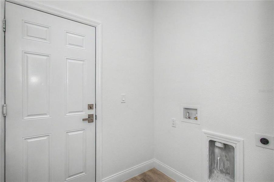 Spacious, unfurnished interior of a new home in , Citrus Springs (Image 32). Spacious, unfurnished interior of a new home in , Citrus Springs (Image 32).