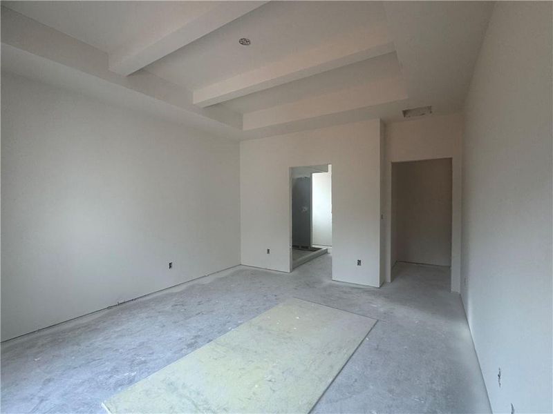 Image 27 of a home in Rosewood Lake Preserve.