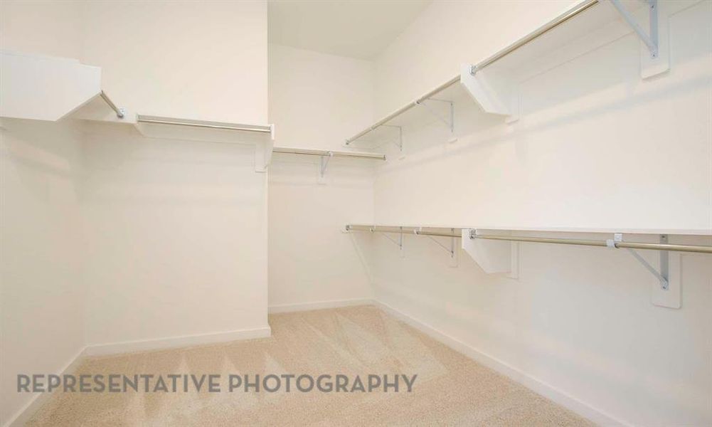 Spacious, unfurnished interior of a new home in Star Trail, Prosper (Image 18).