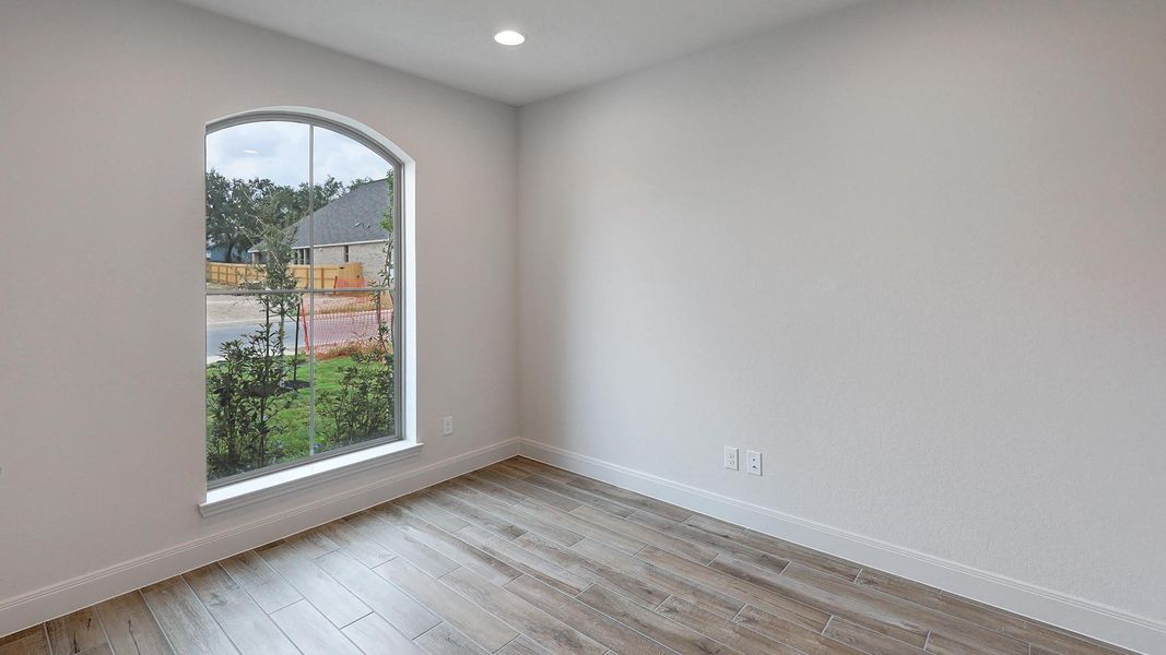 Spacious, unfurnished interior of a new home in Kallison Ranch, San Antonio (Image 23).