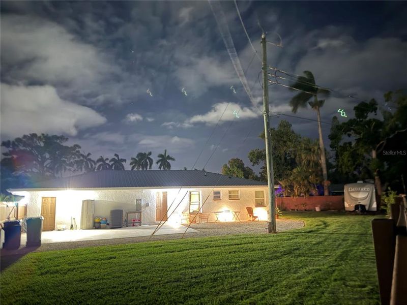 Exterior details and patio area of a home in , Bradenton (Image 32).