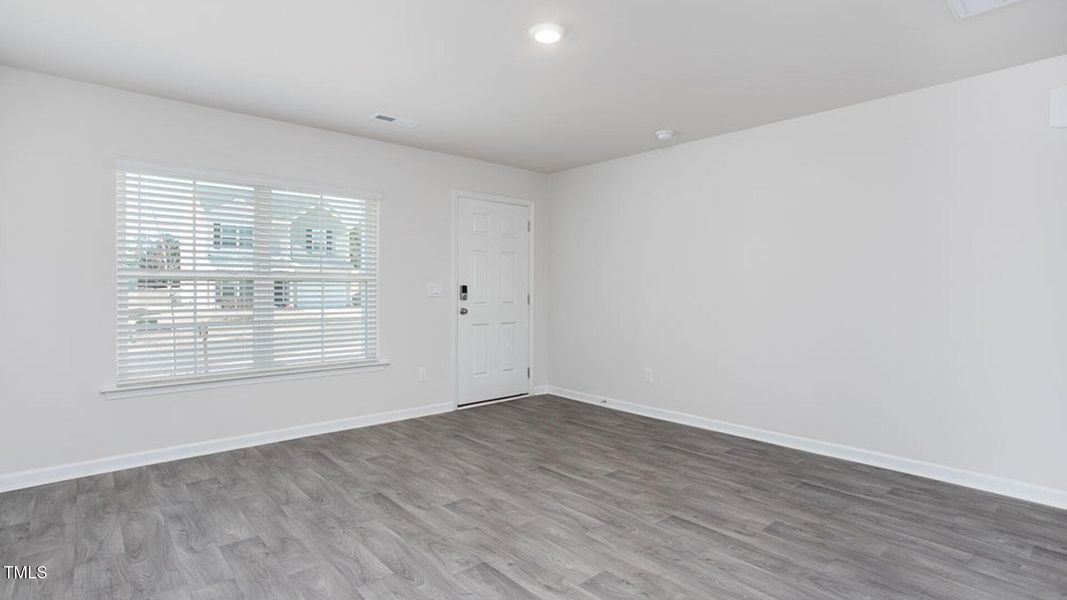 DR-Horton-129-Carriage-Cove-Circle-7