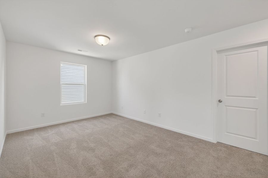 Spacious, unfurnished interior of a new home in Morrow Brook, Albemarle (Image 20).