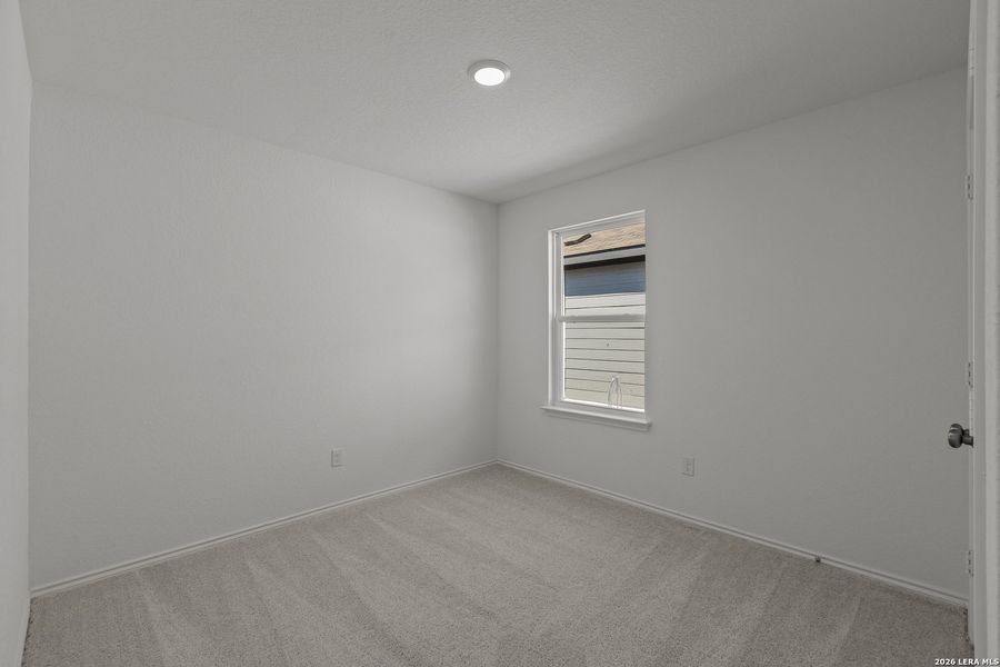 Spacious, unfurnished interior of a new home in The Overlook at Creekside, New Braunfels (Image 17).