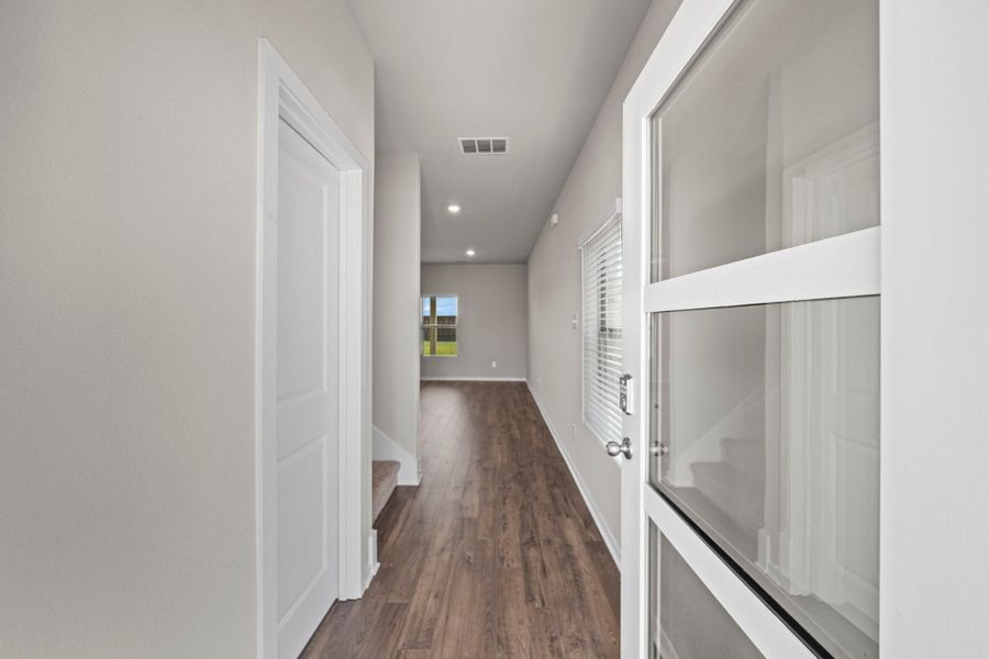 3br New Home in Heartland, TX.  - Slide 8