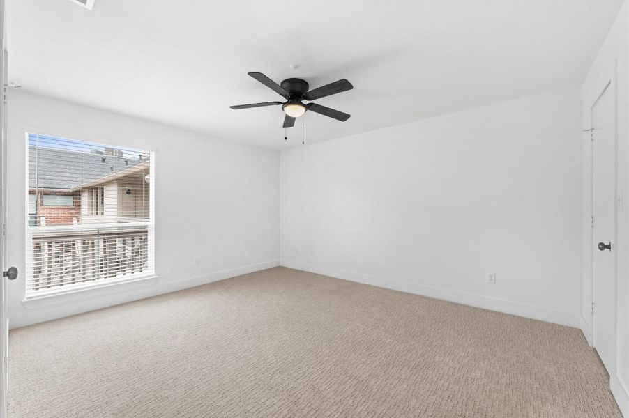 Image 4 of a home in . Image 4 of a home in .