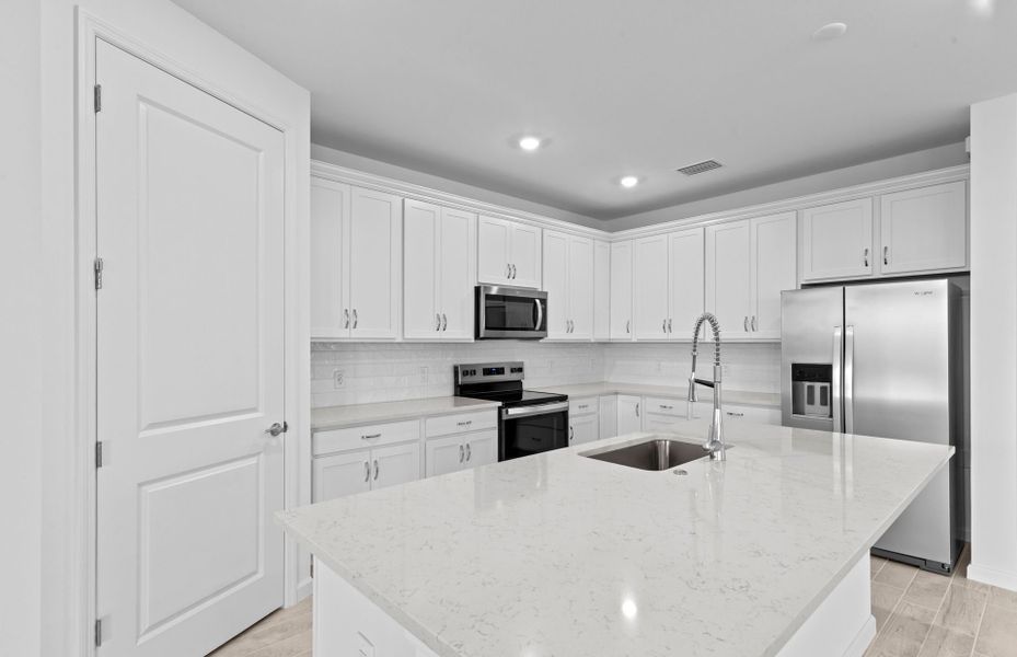 Furnished interior view inside a new home in Del Webb Naples, Immokalee (Image 11).
