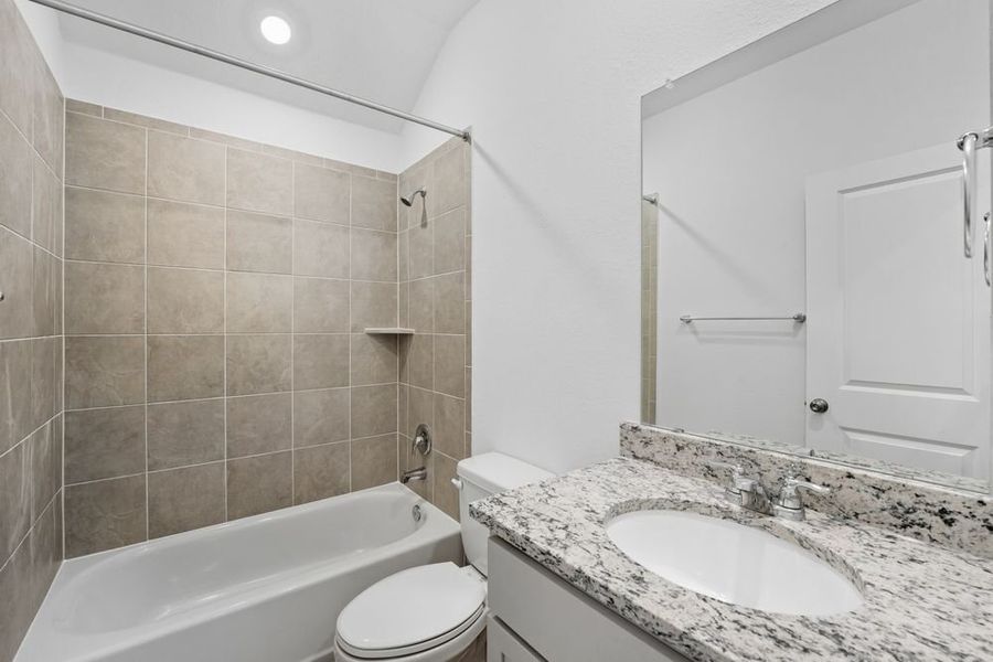 Furnished interior view inside a new home in Longview, Del Valle (Image 9).