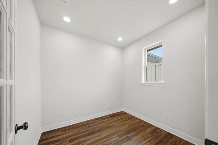 Spacious, unfurnished interior of a new home in , Snook (Image 30). Spacious, unfurnished interior of a new home in , Snook (Image 30).