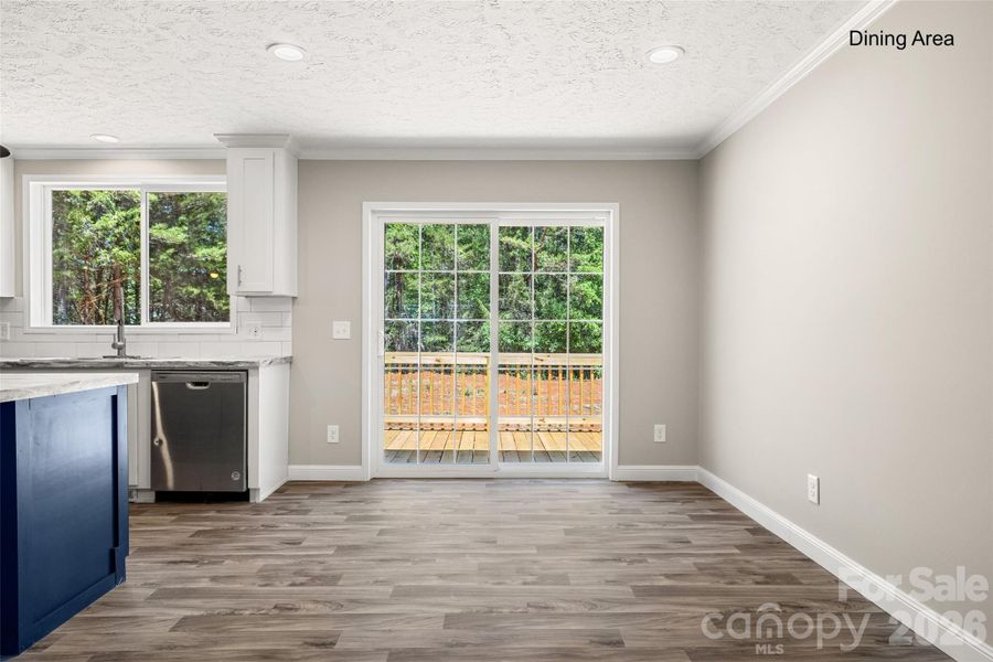 Spacious, unfurnished interior of a new home in , Lancaster (Image 25).