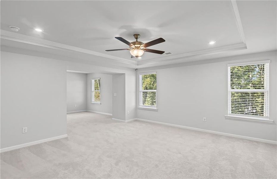 Spacious, unfurnished interior of a new home in Watermist at Mirror Lake, Villa Rica (Image 17).