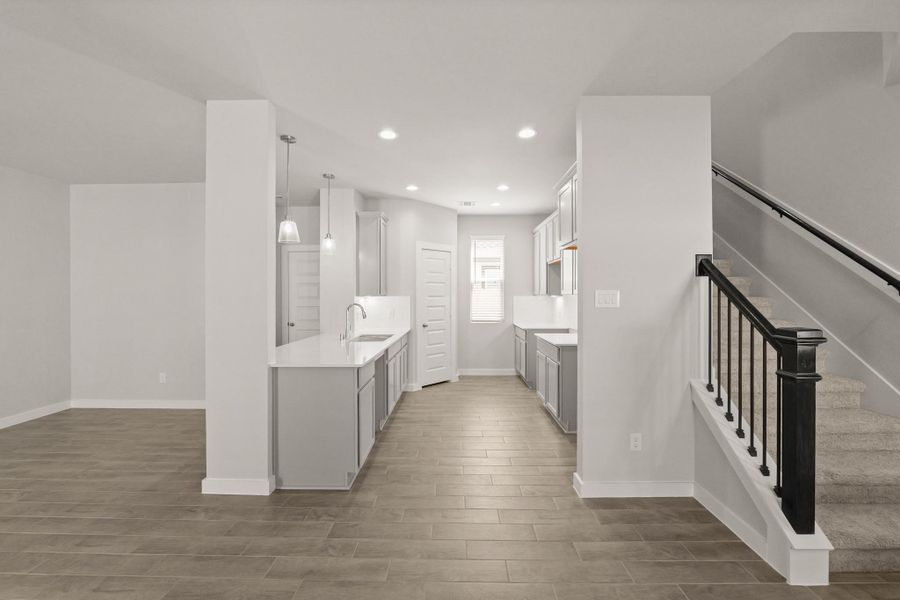 Spacious, unfurnished interior of a new home in Cypresswood Landing, Humble (Image 26).