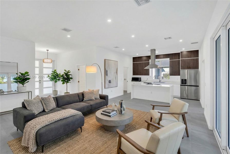 Furnished interior view inside a new home in , Lehigh Acres (Image 9).
