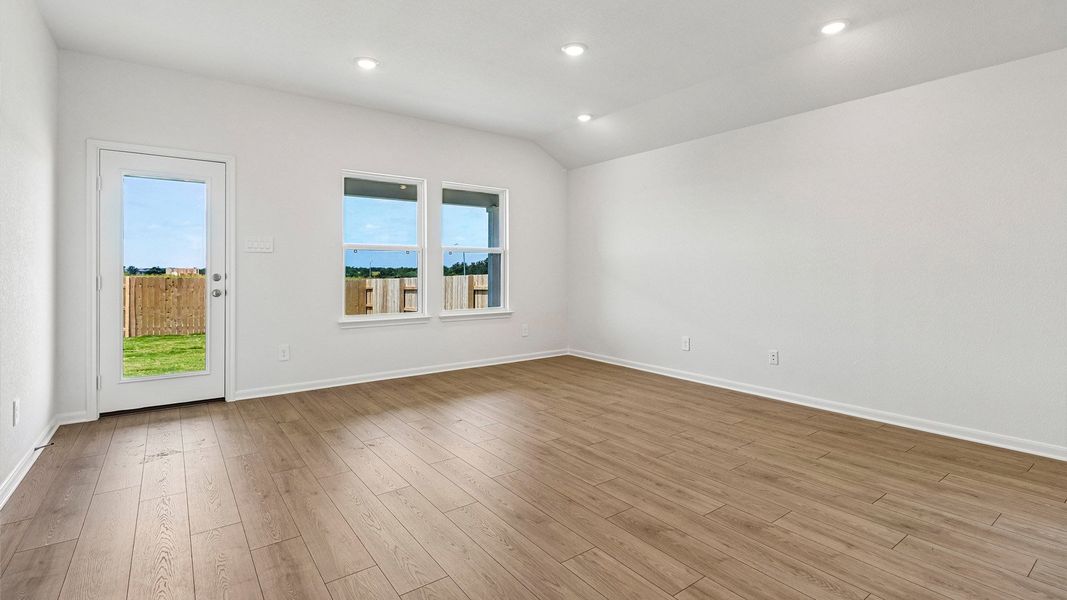Spacious, unfurnished interior of a new home in Briarwood, Elgin (Image 13). Spacious, unfurnished interior of a new home in Briarwood, Elgin (Image 13).