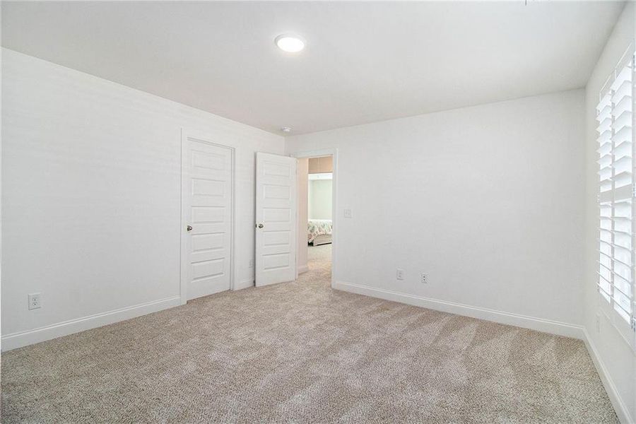 Spacious, unfurnished interior of a new home in , Senoia (Image 22).