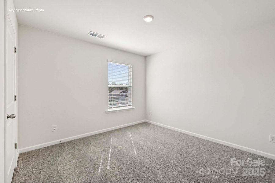 Spacious, unfurnished interior of a new home in Cramer Estates, Gastonia (Image 27).