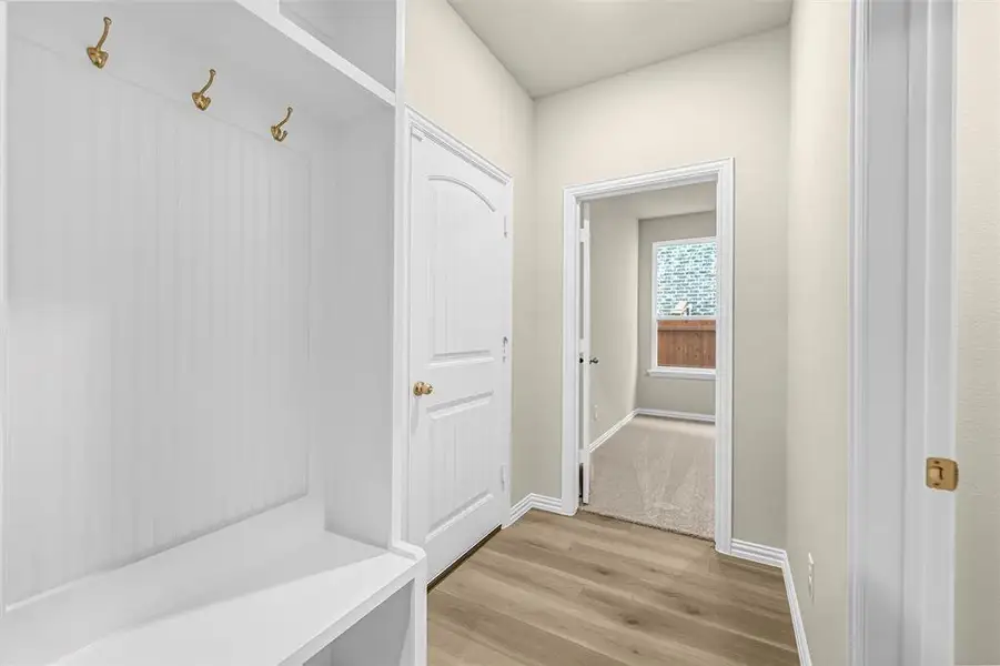 Spacious, unfurnished interior of a new home in Morningstar, Aledo (Image 16). Spacious, unfurnished interior of a new home in Morningstar, Aledo (Image 16).