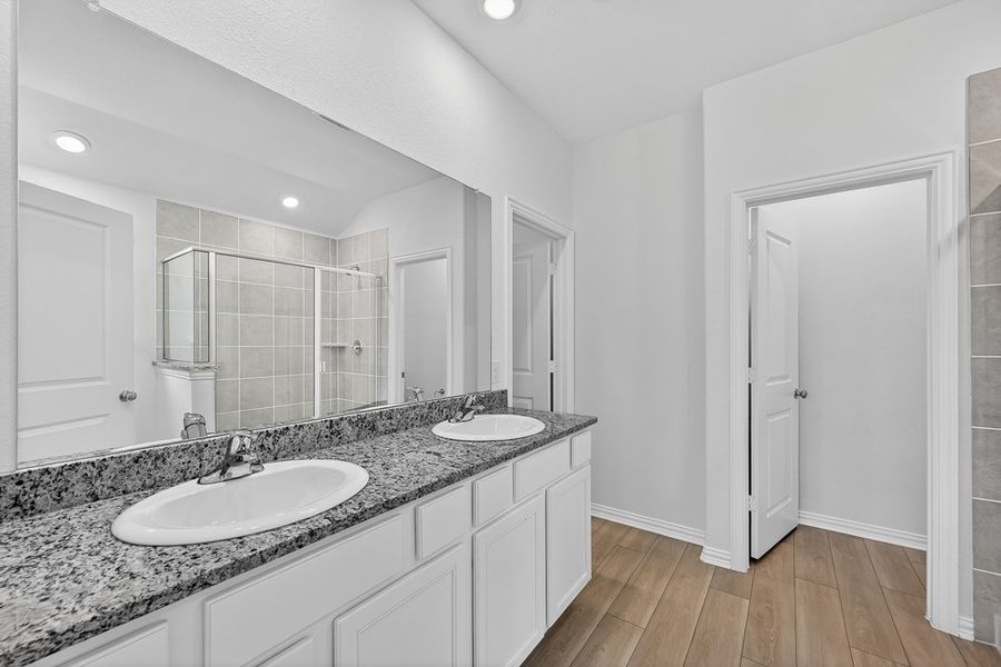 Furnished interior view inside a new home in River Ridge, Crandall (Image 11).