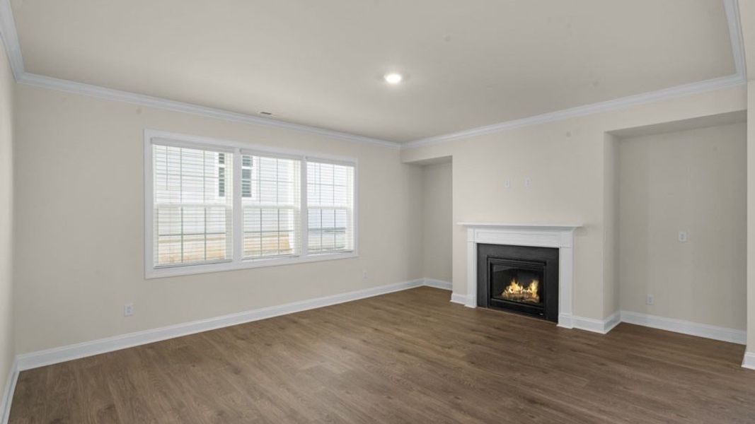 Spacious, unfurnished interior of a new home in Collins Ridge, Hillsborough (Image 22).