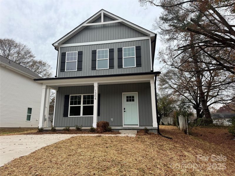 Front exterior of a new home in , Gastonia, NC, highlighting curb appeal (Image 17). Front exterior of a new home in , Gastonia, NC, highlighting curb appeal (Image 17).