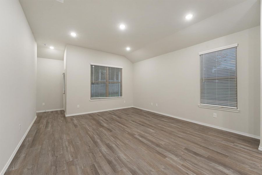 Spacious, unfurnished interior of a new home in , Lufkin (Image 18). Spacious, unfurnished interior of a new home in , Lufkin (Image 18).