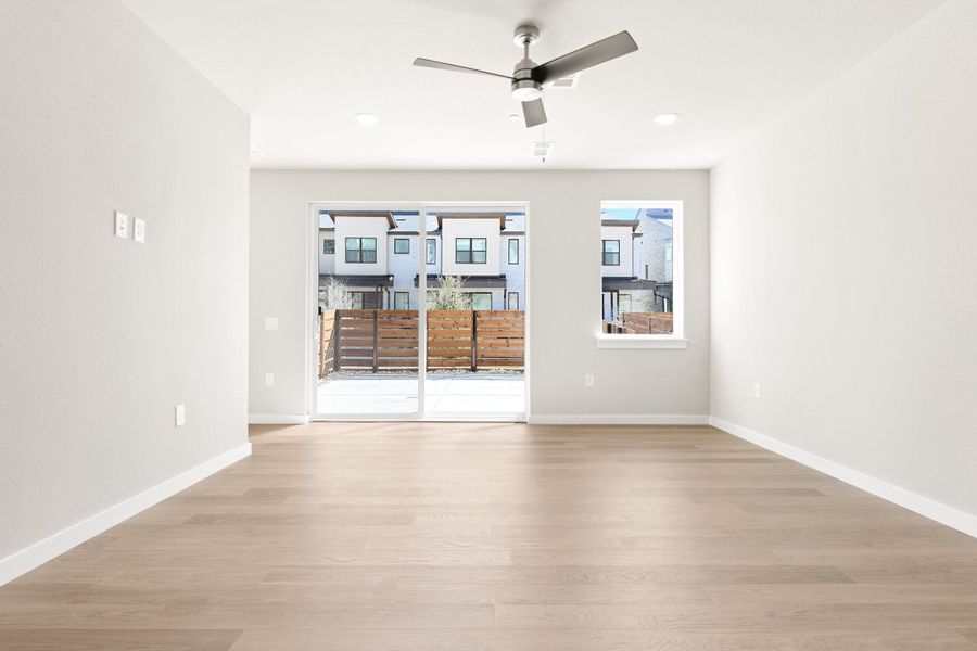 Spacious, unfurnished interior of a new home in Willow Grove Townhomes, Melissa (Image 18). Spacious, unfurnished interior of a new home in Willow Grove Townhomes, Melissa (Image 18).