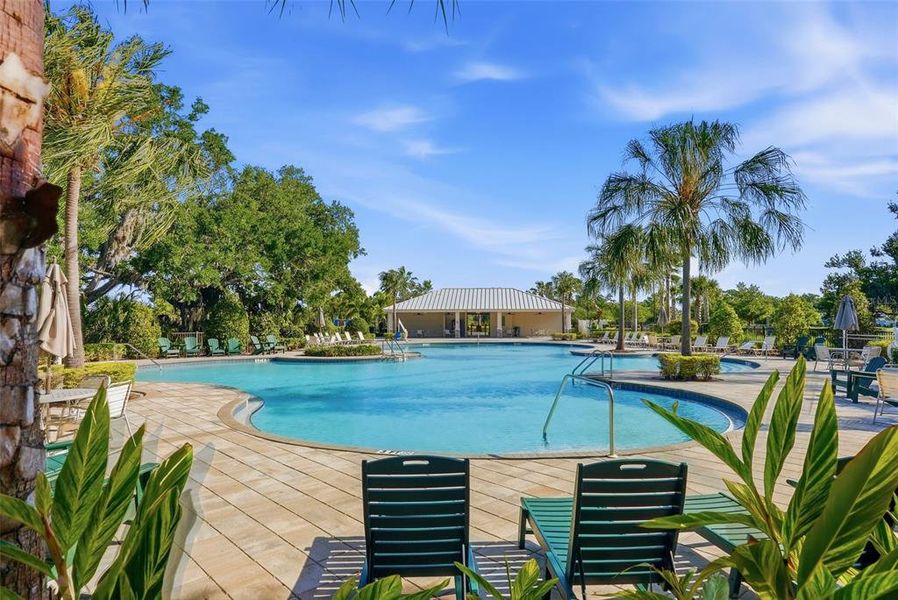 Community amenities in , Parrish (Image 35).