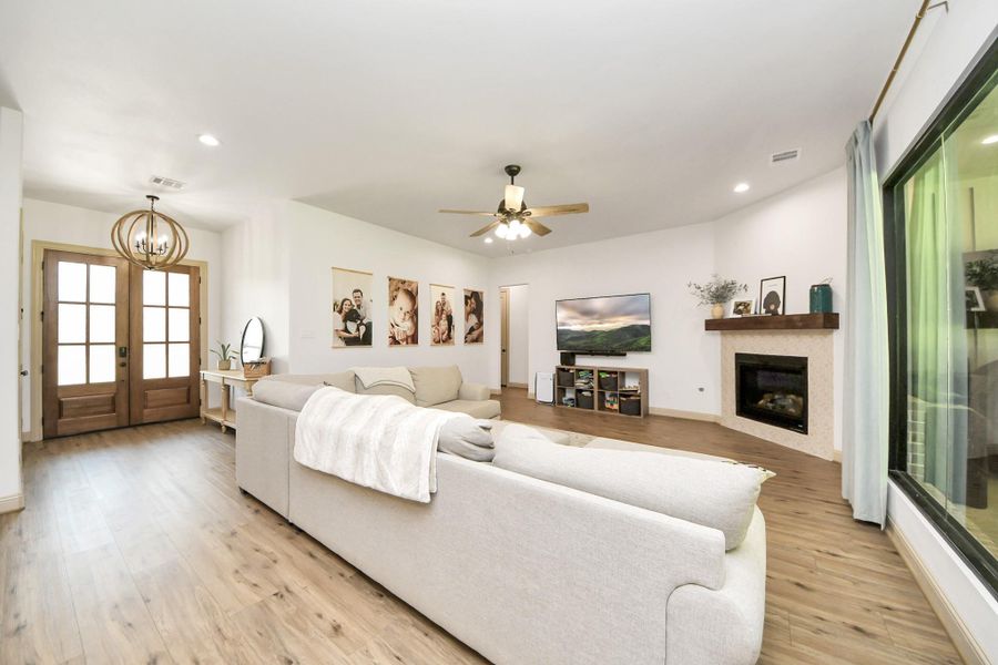 Furnished interior view inside a new home in , Magnolia (Image 25).