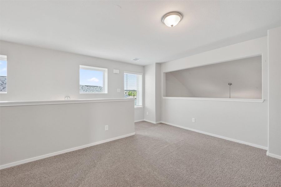 Spacious, unfurnished interior of a new home in Rollingbrook Estates, Baytown (Image 30). Spacious, unfurnished interior of a new home in Rollingbrook Estates, Baytown (Image 30).