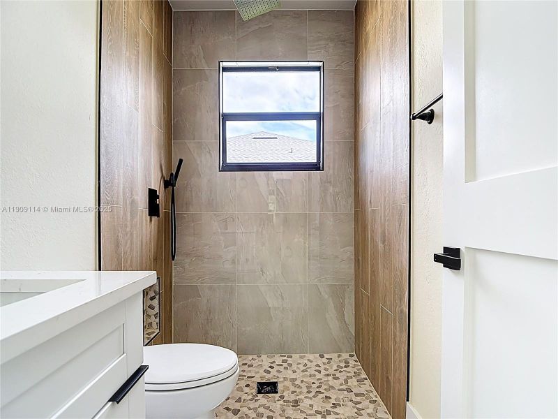 Furnished interior view inside a new home in , Lehigh Acres (Image 16).