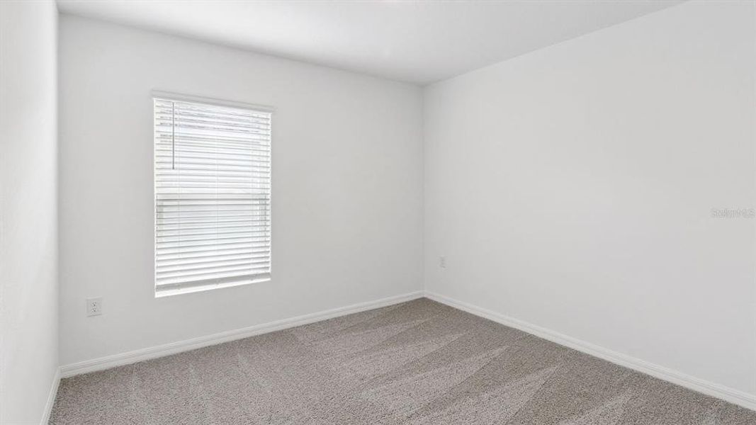 Spacious, unfurnished interior of a new home in , Haines City (Image 18).