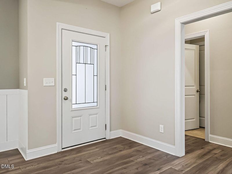 004-1280x960-foyer 004-1280x960-foyer