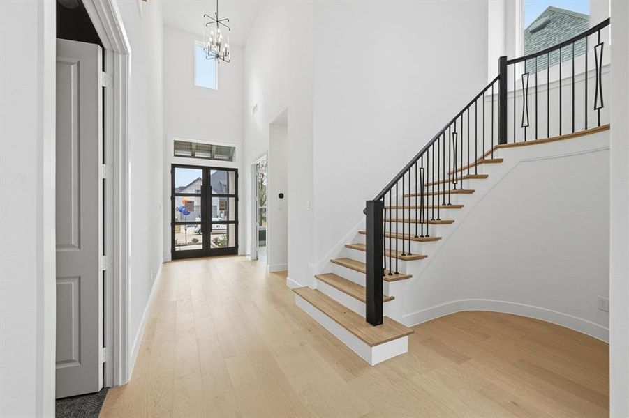 Spacious, unfurnished interior of a new home in Sandbrock Ranch, Krugerville (Image 21).