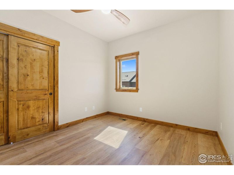 Spacious, unfurnished interior of a new home in , Estes Park (Image 16).